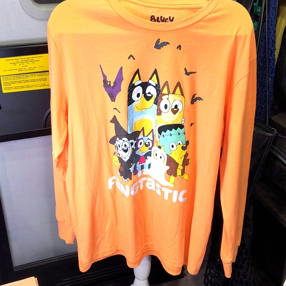 Bluey Large Orange Bluey Halloween Fangtastic Long Sleeve T-Shirt, EUC